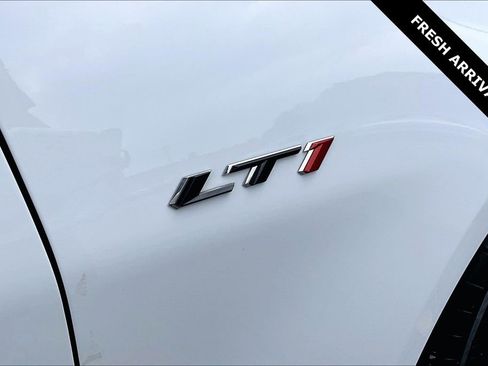 Used 2022 Chevrolet Camaro LT RWD image 21