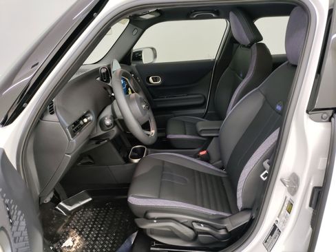 New 2026 MINI Cooper 4-Door Hardtop image 11