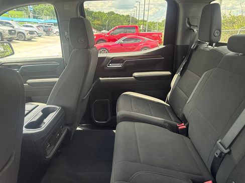 Used 2025 Chevrolet Silverado 1500 LT AWD/4WD image 11