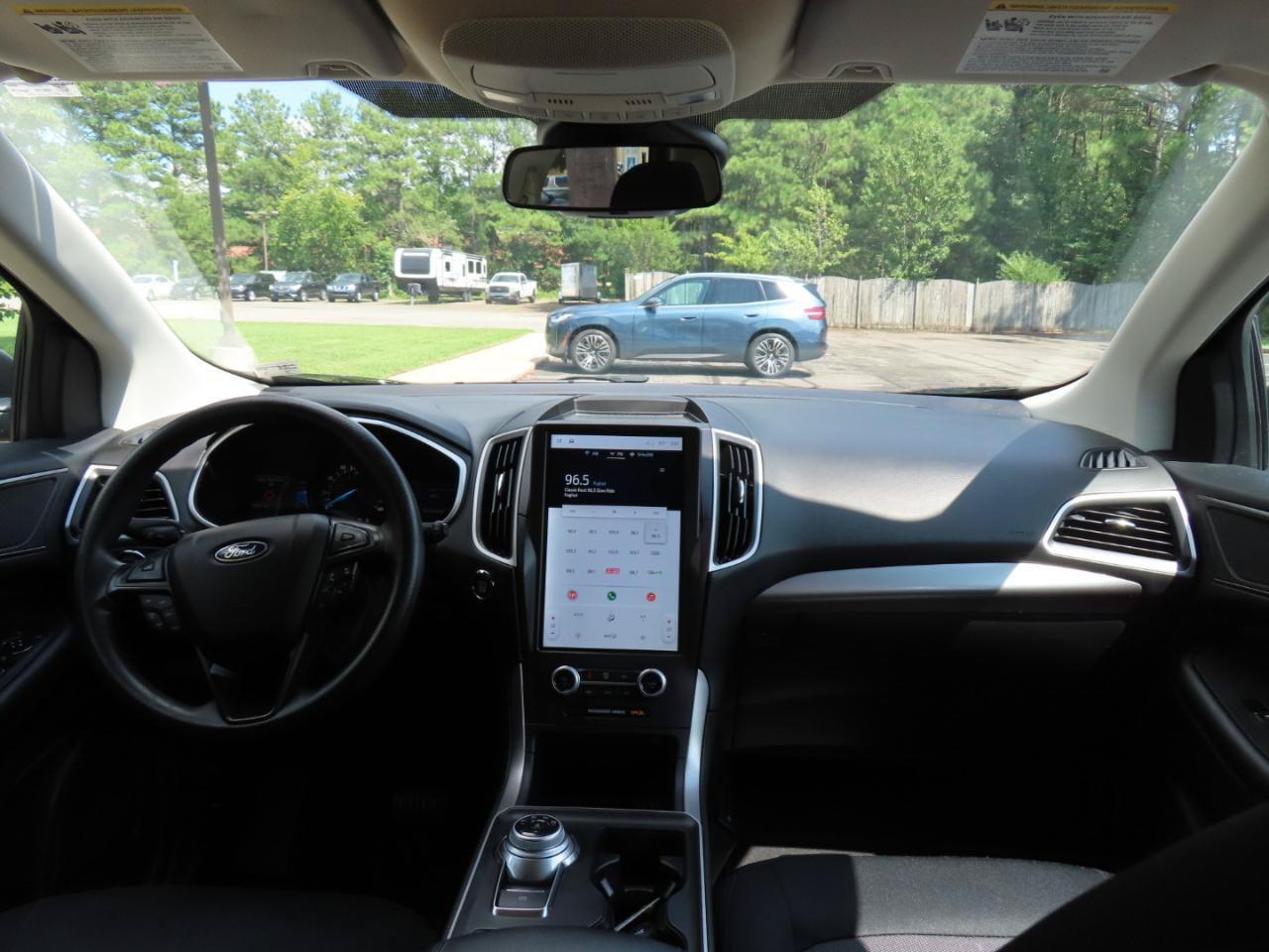 Used 2021 Ford Edge SE FWD image 24