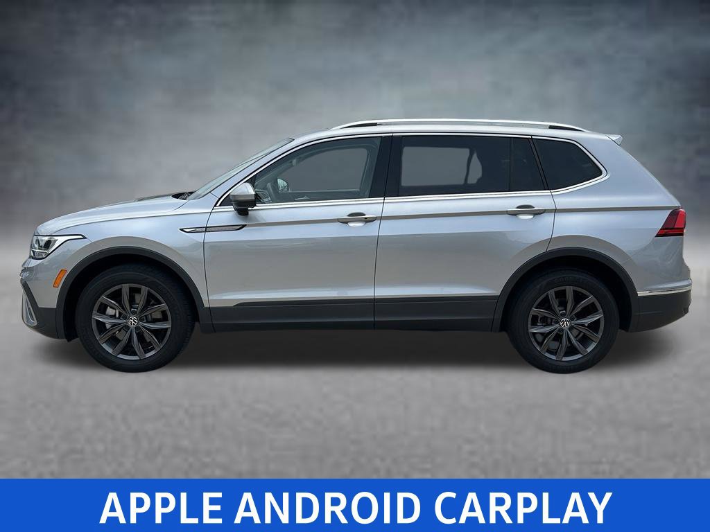 Certified 2023 Volkswagen Tiguan SE w/ Panoramic Sunroof Package FWD image 4