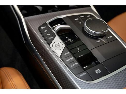 New 2026 BMW 330i xDrive Sedan w/ Convenience Package image 64