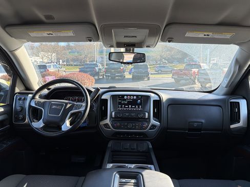 Used 2017 GMC Sierra 1500 SLE w/ SLE Value Package image 13