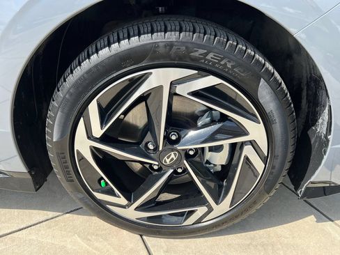 Used 2026 Hyundai Sonata SEL FWD image 5
