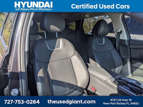 Used 2023 Hyundai Tucson Limited image 8