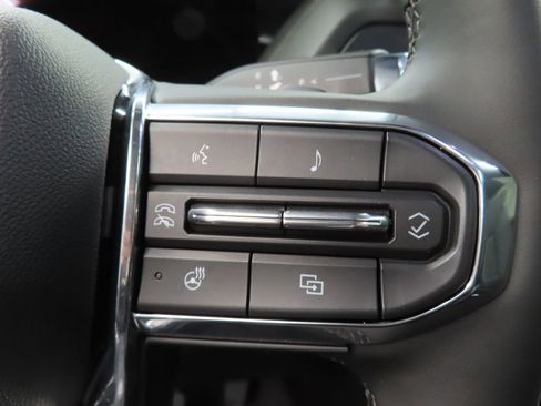 Used 2025 GMC Yukon Denali w/ Sun & Power Step Package AWD/4WD image 50