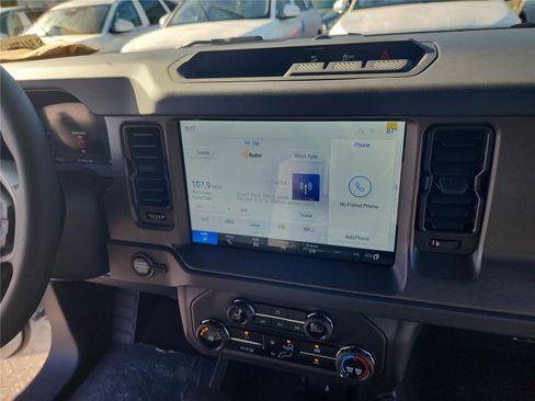 New 2025 Ford Bronco image 25