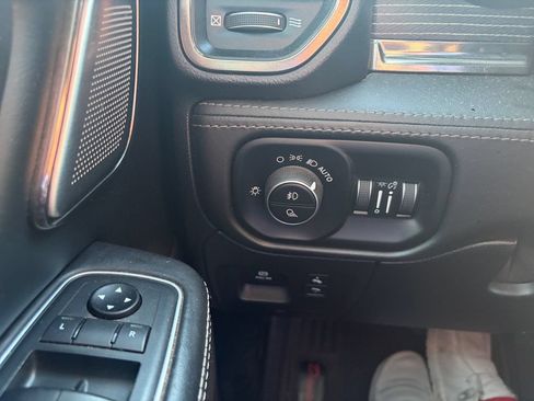 Used 2020 RAM 1500 Limited RWD image 25