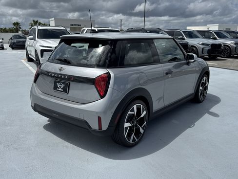New 2026 MINI Cooper S FWD image 7