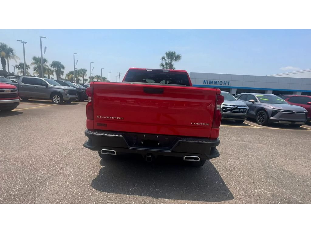 Used 2026 Chevrolet Silverado 1500 Custom Trail Boss AWD/4WD image 3