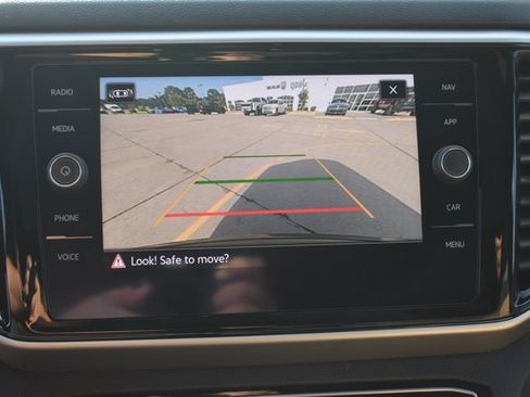 Used 2022 Volkswagen Atlas Cross Sport SEL Premium R-Line AWD/4WD image 27