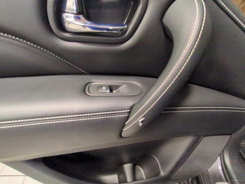 Used 2023 INFINITI QX80 Premium Select w/ Cargo Package image 19