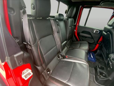 Used 2023 Jeep Gladiator Rubicon w/ LED Lighting Group AWD/4WD image 19