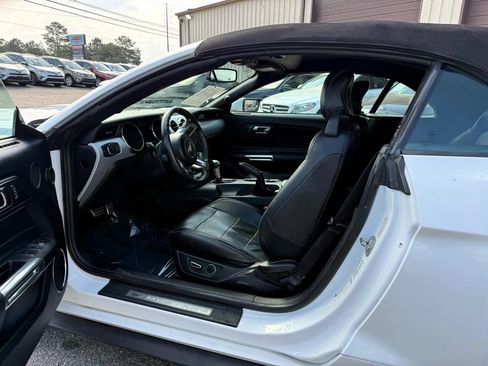 Used 2016 Ford Mustang Premium RWD image 13