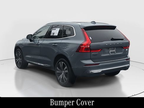 Used 2022 Volvo XC60 T8 Inscription w/ Advanced Package image 8