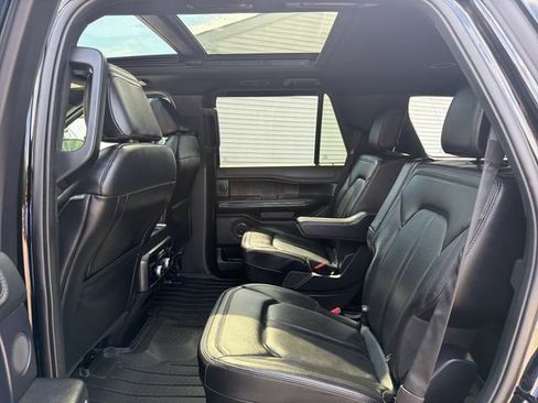 Used 2021 Ford Expedition Limited AWD/4WD image 27