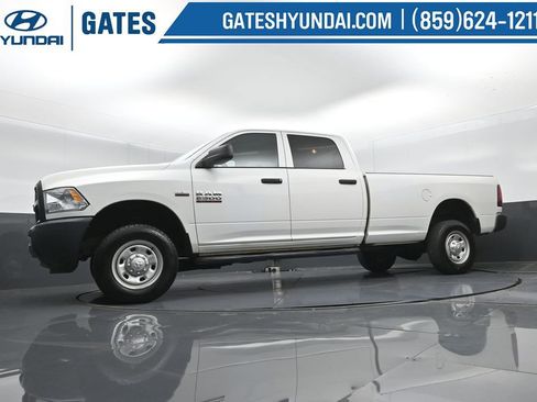 Used 2016 RAM 2500 Tradesman w/ Popular Equipment Group image 37