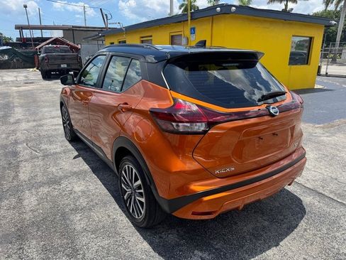 Used 2024 Nissan Kicks SR w/ SR Premium Package FWD image 13
