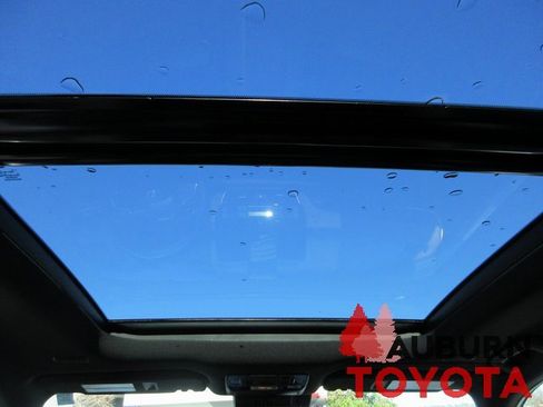 New 2026 Toyota Grand Highlander AWD Hybrid image 11