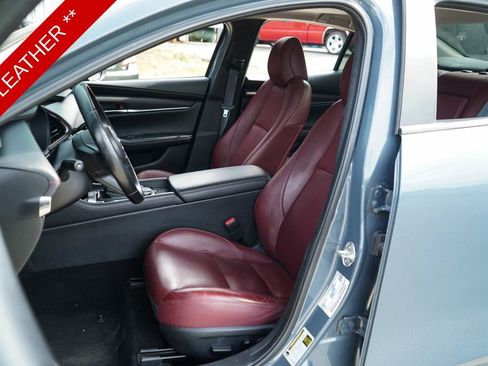 Used 2023 MAZDA MAZDA3 s image 8