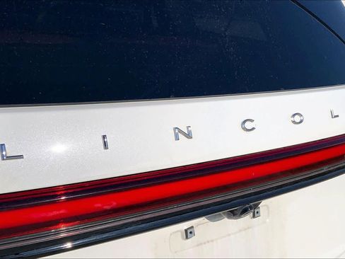 Used 2025 Lincoln Aviator Reserve RWD image 31