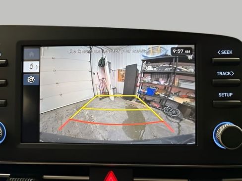 Certified 2025 Hyundai Elantra Blue image 18