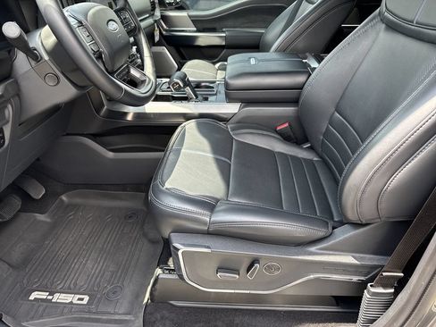 Used 2025 Ford F150 Platinum w/ Equipment Group 702A High AWD/4WD image 9