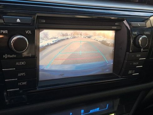 Used 2016 Toyota Corolla L image 17