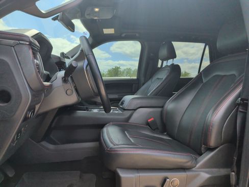 Used 2023 Ford Expedition Limited AWD/4WD image 16