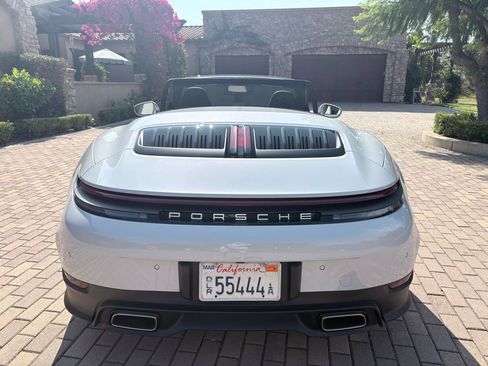 Used 2025 Porsche 911 Carrera RWD image 11