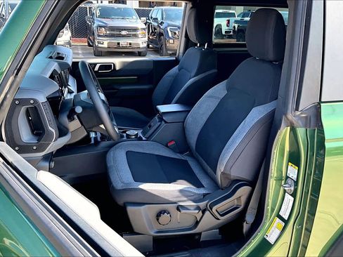 Used 2022 Ford Bronco 2-Door AWD/4WD image 8