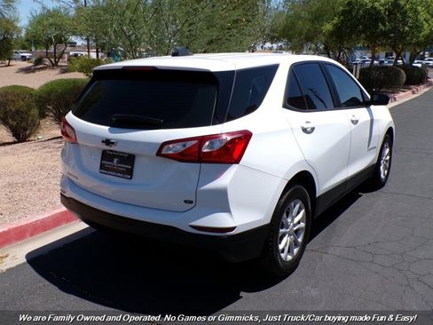 Used 2020 Chevrolet Equinox LS FWD image 7