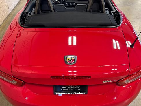 Used 2017 FIAT 124 Spider Abarth image 29