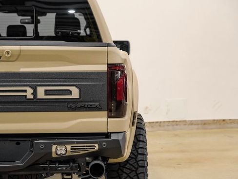 Used 2025 Ford F150 Raptor image 7