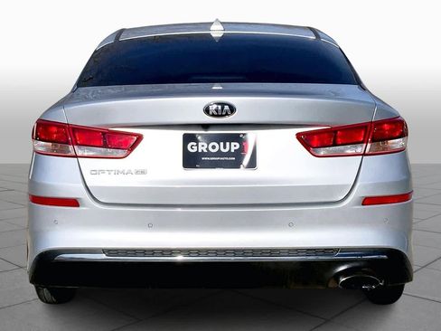 Used 2020 Kia Optima LX image 5