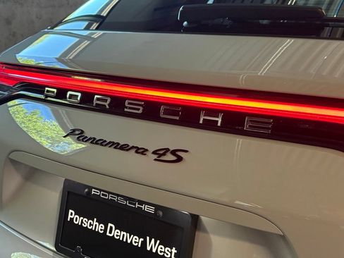 Used 2023 Porsche Panamera 4S AWD/4WD image 13