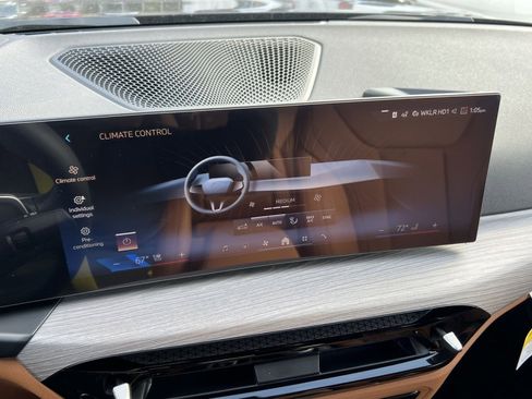 New 2026 BMW 330i xDrive Sedan w/ Premium Package image 18