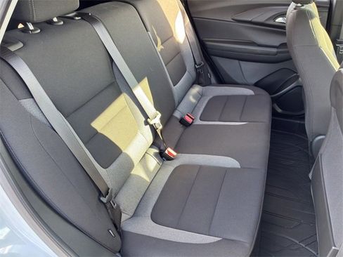 Used 2024 Chevrolet TrailBlazer LT w/ LT Cold Weather Package image 18