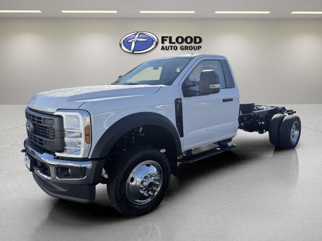 New 2027 Ford F550 4x4 Regular Cab Super Duty w/ XL Chrome Package image 3