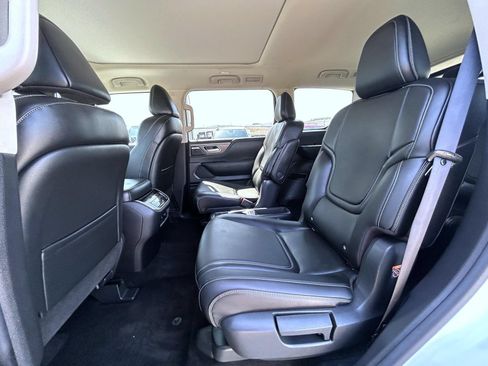Used 2026 INFINITI QX80 Pure w/ Cargo Package AWD/4WD image 18