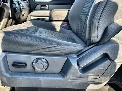 Used 2013 Ford F150 XLT w/ Luxury Equipment Group image 12