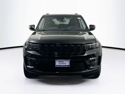 Used 2023 Jeep Grand Cherokee Limited w/ Black Appearance Package AWD/4WD image 2