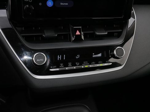 Certified 2024 Toyota Corolla LE image 23