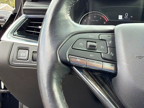 Used 2023 Cadillac XT6 Premium Luxury image 39