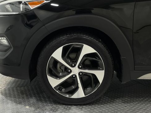Used 2017 Hyundai Tucson Limited w/ Limited Ultimate Package 03 FWD image 33