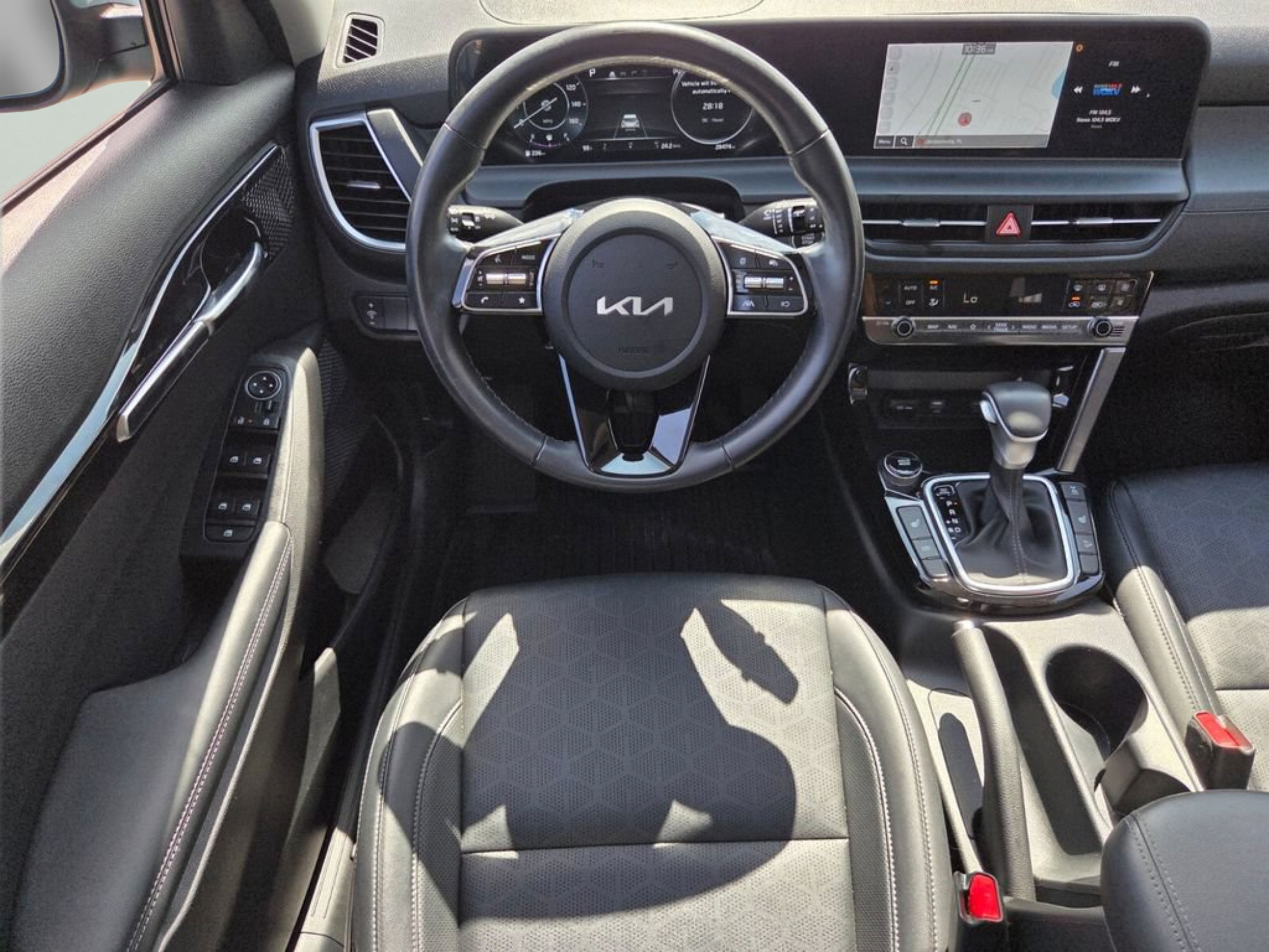 Certified 2024 Kia Seltos EX AWD/4WD image 12