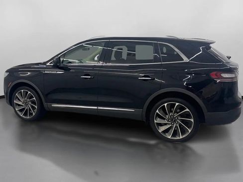 Used 2019 Lincoln Nautilus Reserve w/ Driver Assistance Package image 5