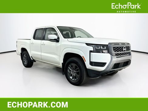 Used 2026 Nissan Frontier SV AWD/4WD image 1