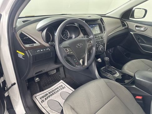 Used 2017 Hyundai Santa Fe Sport image 22