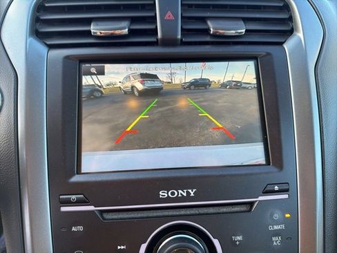 Used 2015 Ford Fusion Titanium image 17